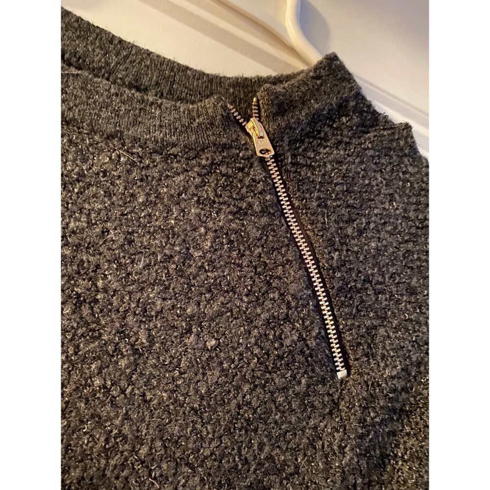 Grey Abercrombie & Fitch Sweater - Picture 4 of 4